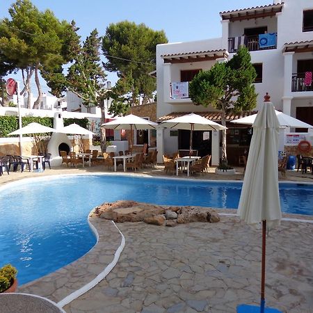 Apartamentos Los Pinares Benet Santa Eulària des Riu Εξωτερικό φωτογραφία